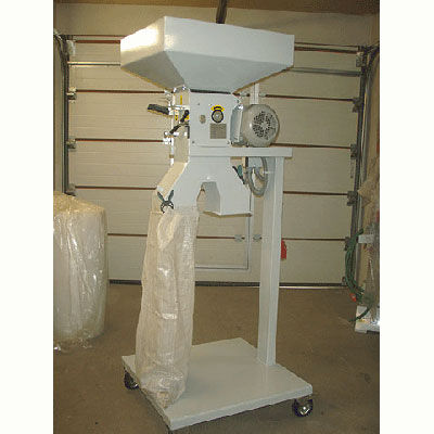 MM-1000 مطحنة الشعير 1000 كجم / ساعة 3 كيلو واط